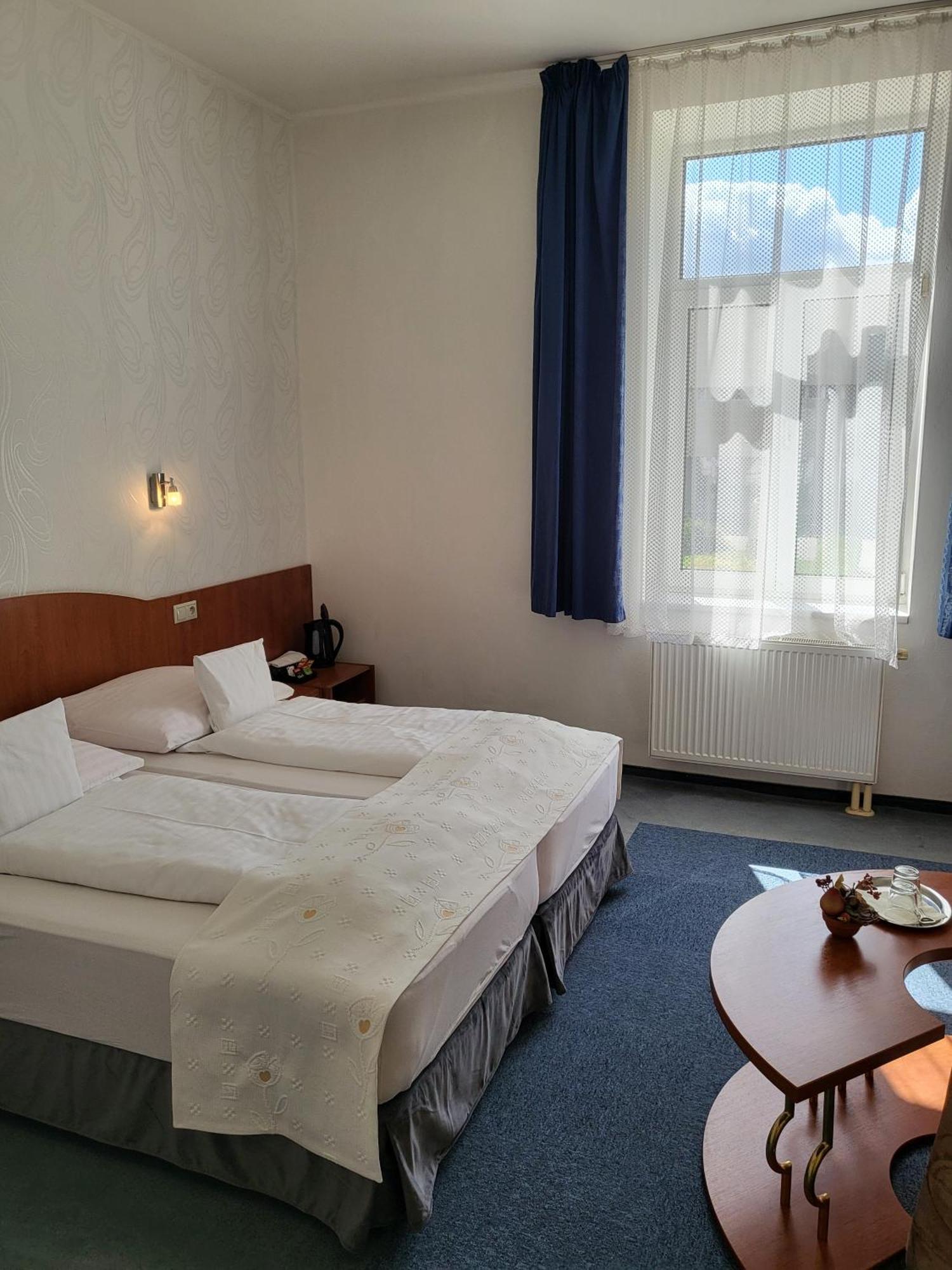 Hotel Margit Trencianske Teplice Ngoại thất bức ảnh