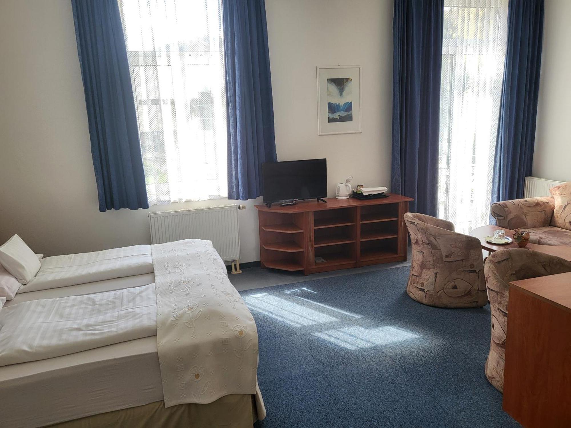 Hotel Margit Trencianske Teplice Ngoại thất bức ảnh