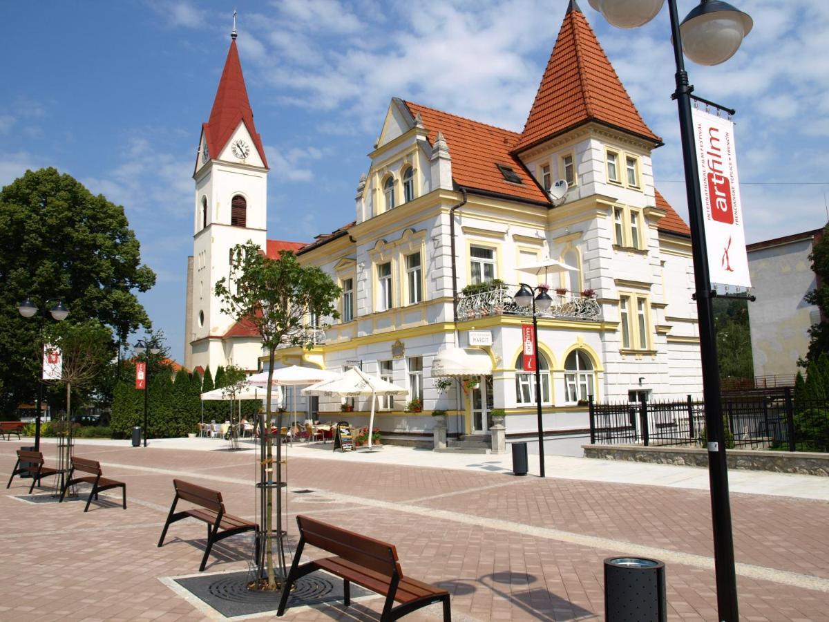 Hotel Margit Trencianske Teplice Ngoại thất bức ảnh